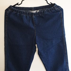 Trendy No-Fly Jeans